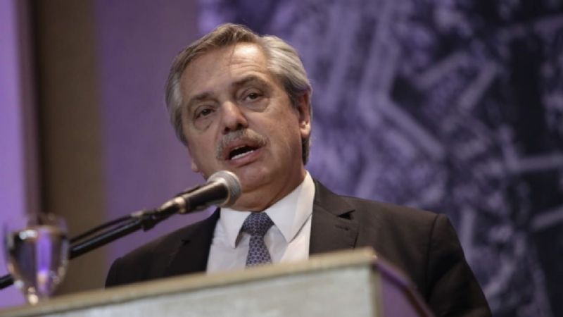 Alberto desmintió rumores sobre su salud y cruzó a Marcos Peña