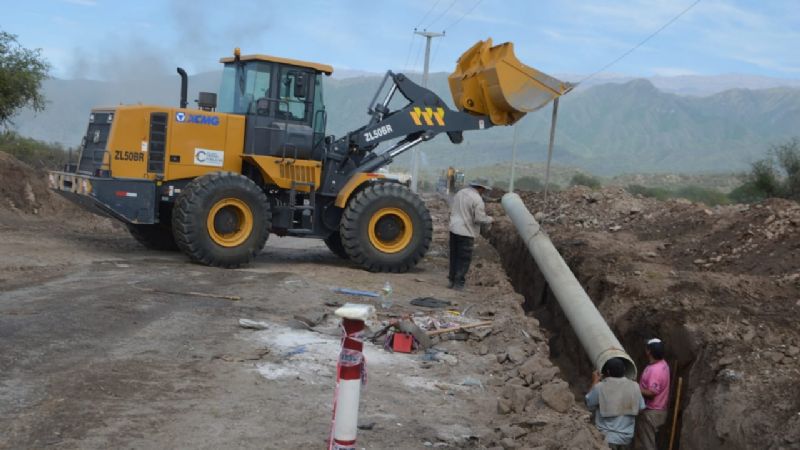 Avanzan los trabajos en el acueducto Oeste
