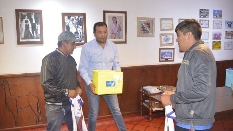 Sánchez entregó reconocimientos a deportistas destacados de Santa María