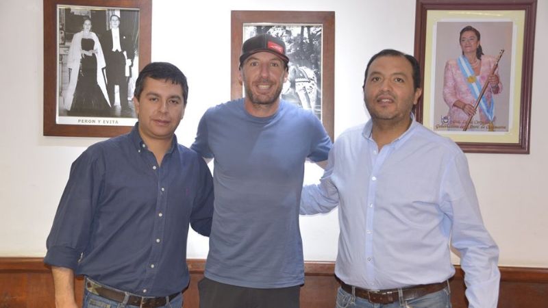 Sánchez entregó reconocimientos a deportistas destacados de Santa María