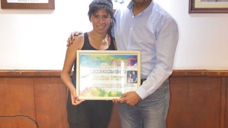 Sánchez entregó reconocimientos a deportistas destacados de Santa María