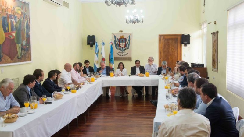 Lucía y funcionarios planificaron el último mes de gestión