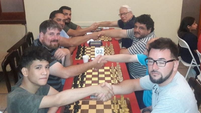 Ocampo, Villarroel y Coronel en la 9na. fecha de la Asociación de Ajedrez
