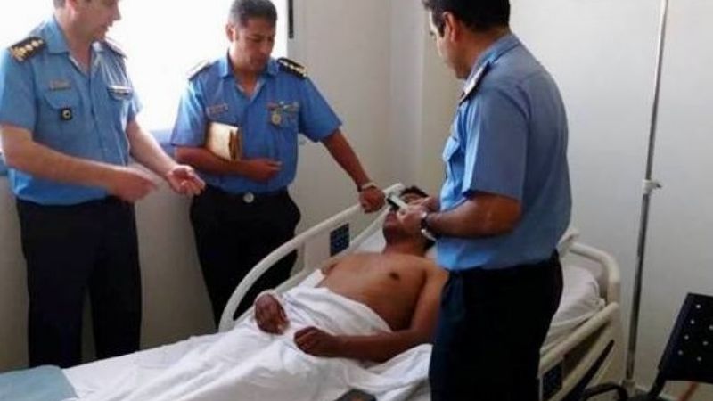 Autoridades policiales visitaron a efectivo que se accidentó en Santa María