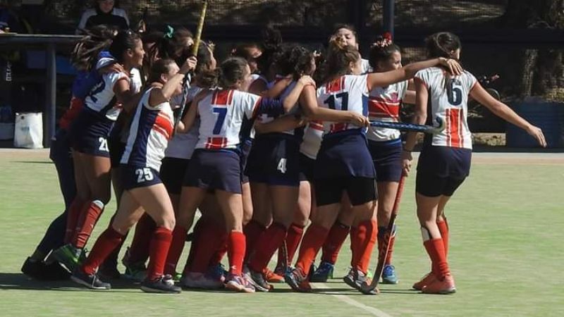 Akapana y Tesorieri jugarán la final en Damas Campeonato