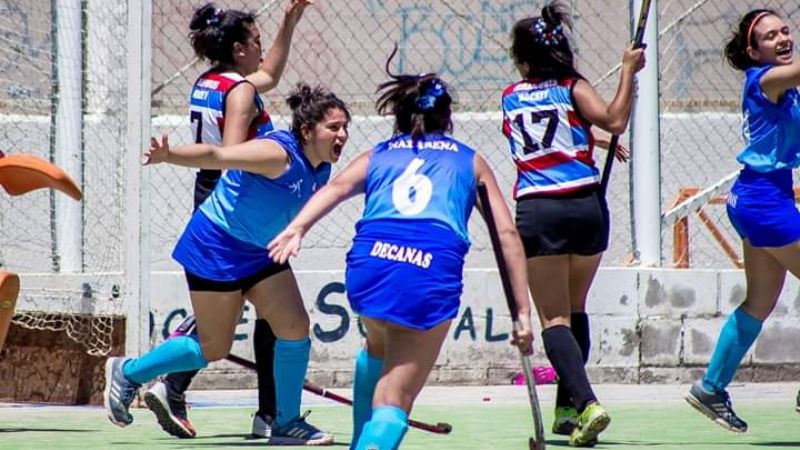 Akapana y Tesorieri jugarán la final en Damas Campeonato