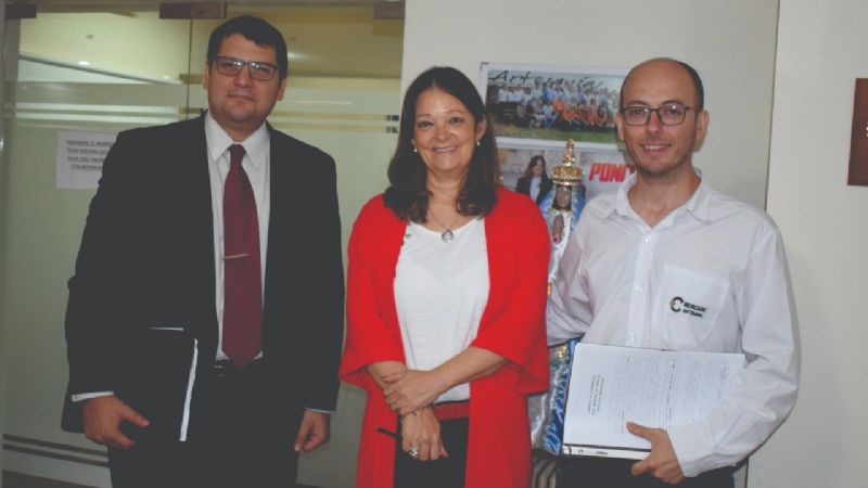 Turismo firmó un convenio con un hotel que beneficiará a los artesanos