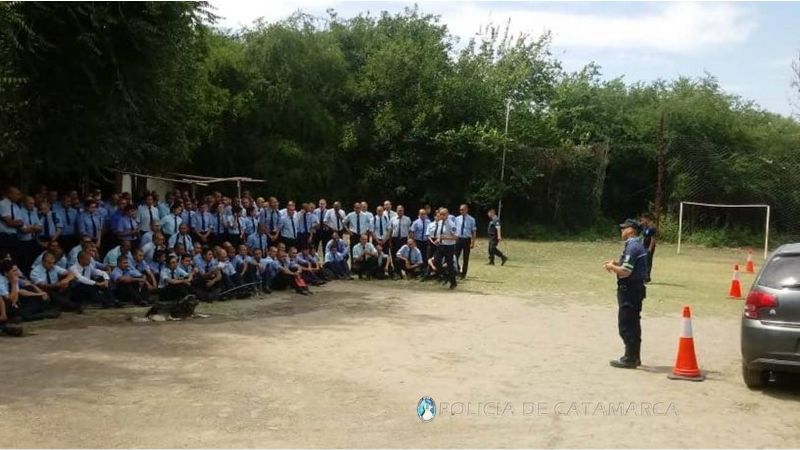 Capacitan a aspirantes a agentes de Policía en materia de seguridad vial