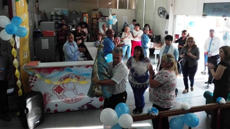 En Catastro, se vive una fiesta con la visita de la Virgen Morena