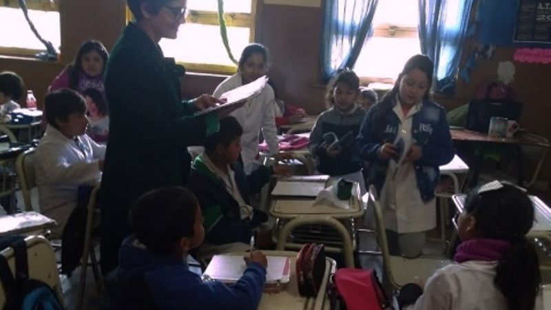 Día del Poeta Catamarqueño: niños y jóvenes cantan, cuentan y dicen