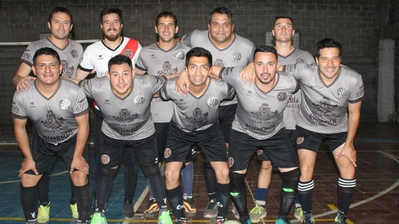 Están los 8 mejores del torneo de FutSal chacarero