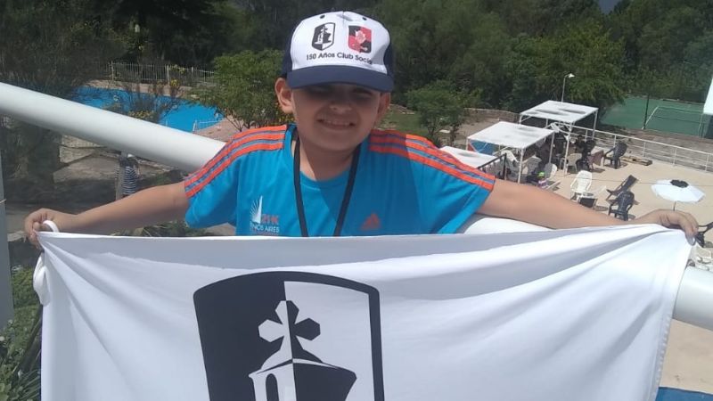 La UTHGRA felicitó a su pequeño ajedrecista Camilo Moya