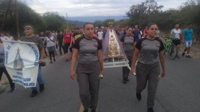 La Familia Penitenciaria peregrinó  a la Gruta de la Virgen Morena