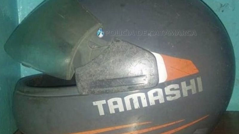 A la comisaría por robar un casco