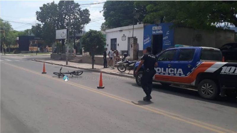 Chocó a un ciclista y escapó dejándolo herido