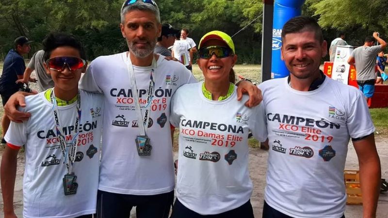 Ceci Vázquez y Exequiel Navarro los “capos” del XCO
