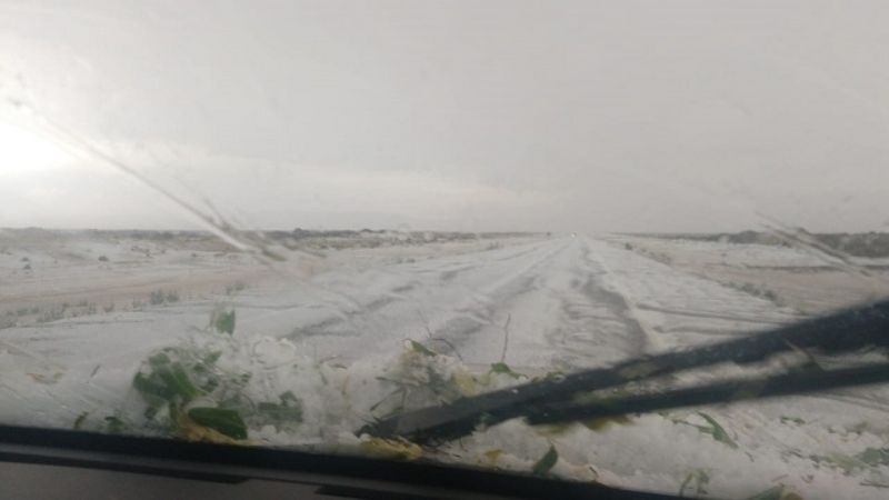 Piedra y lluvia torrencial en el Oeste