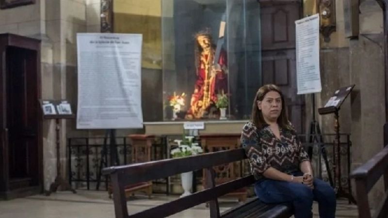 Trans católica a la Corte por cambio en acta de bautismo que negó Cargniello