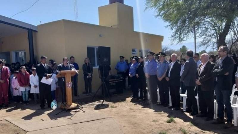 Comisaría de Las Tejas, con nuevo teléfono