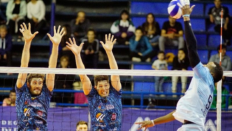 Ateneo resultó un duro rival para el Bolivar, en la A1