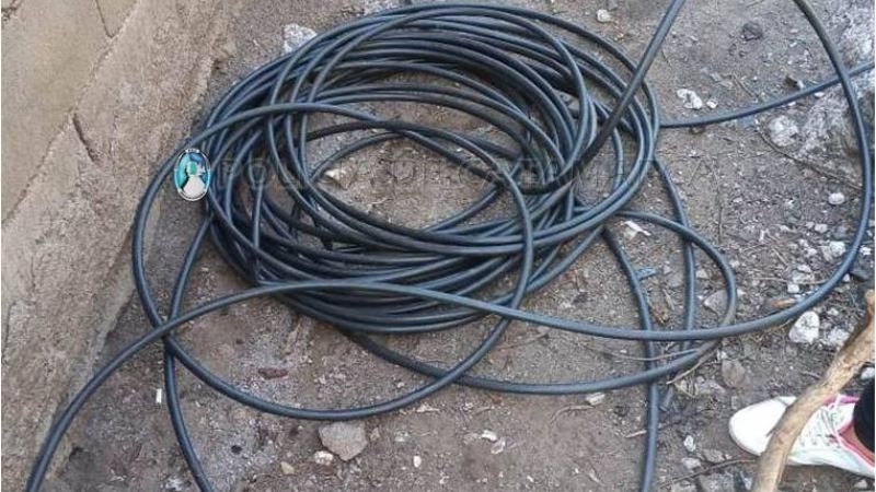 Policías recuperaron varios metros de manguera robados en La Paz