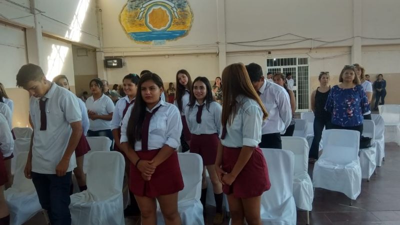 Escuela del barrio Libertador II recibió a la Madre del Valle