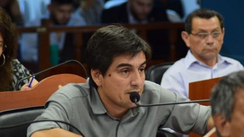 Media sanción a la ley de uso del suelo