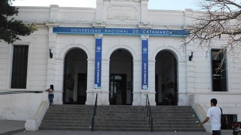 Segunda colación de grado del año en Humanidades