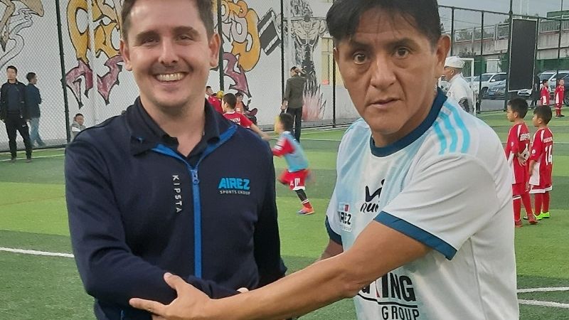 Valiosa experiencia del “Profe” César Cruz en China