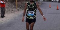 Ignacio Bottega, ganador de los  8 Km.