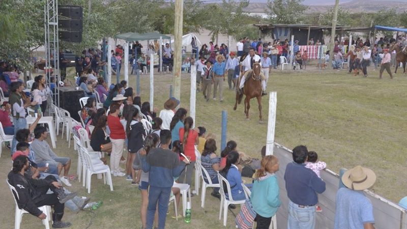 Exitoso Festival Nocturno de Doma, Tradición y Folclore en Santa María