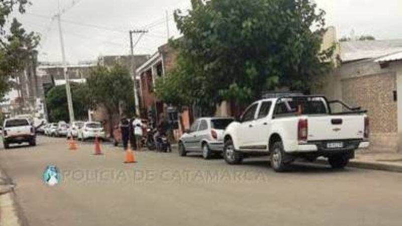 Operativos: vehículos secuestrados, arrestados y menor con droga