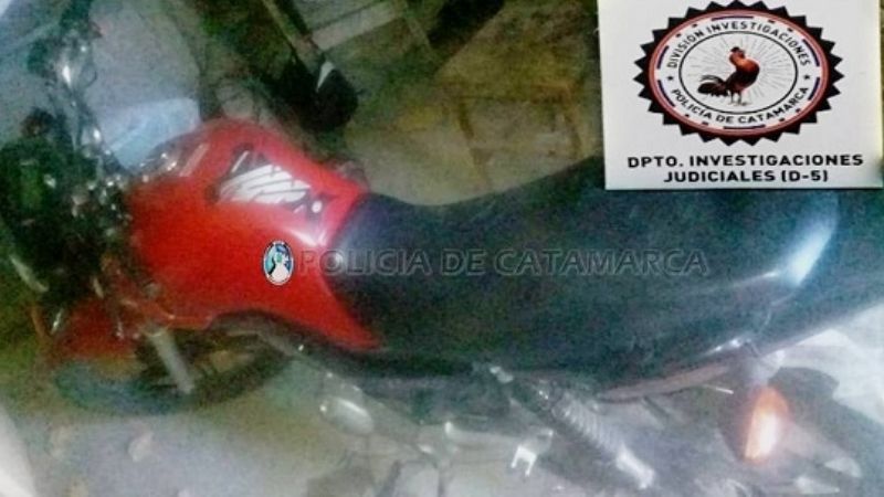Recuperan una motocicleta sustraída
