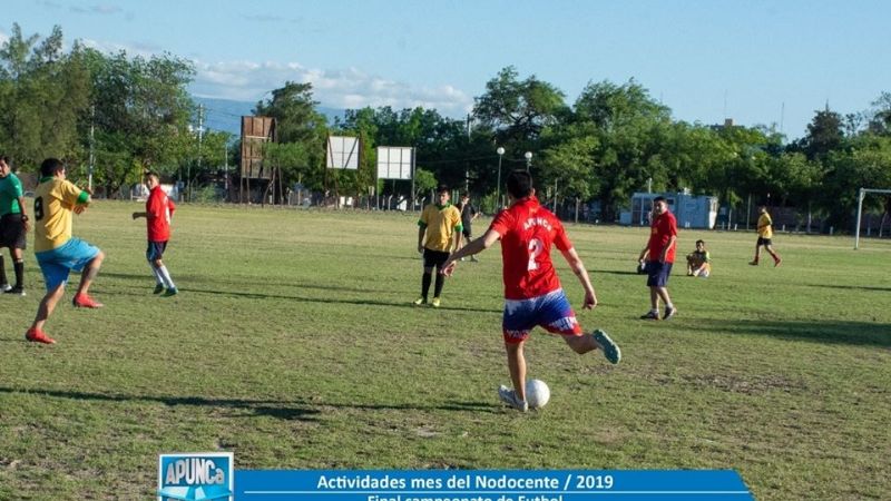 Parques, campeón del Torneo de Fútbol 7 de Nodocentes 2019