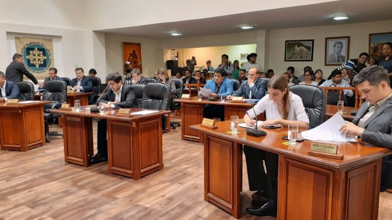 Aprobaron la modificación de la estructura orgánica del municipio capitalino