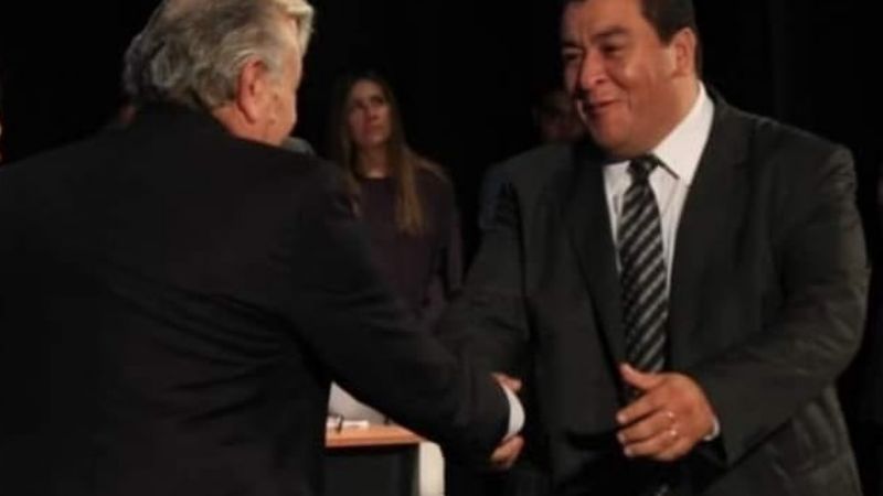 Electos recibieron sus diplomas