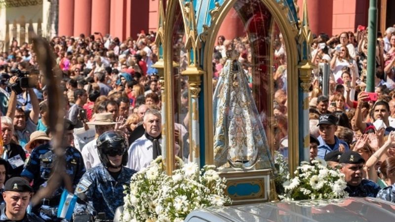 Histórico traslado de la Madre del Valle hasta la  Gruta