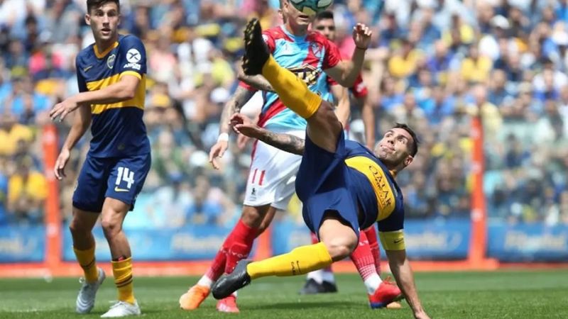 Boca goleó 5-1 a Arsenal y también lidera la Superliga