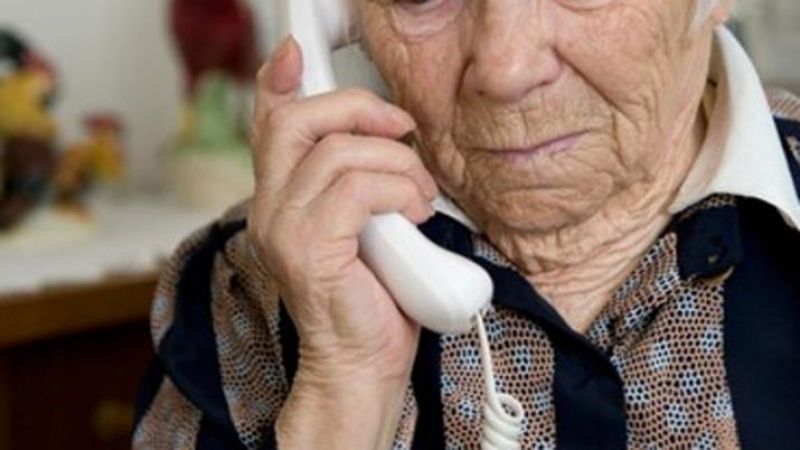 Le robaron 5 millones de pesos a una abuela de 89 años