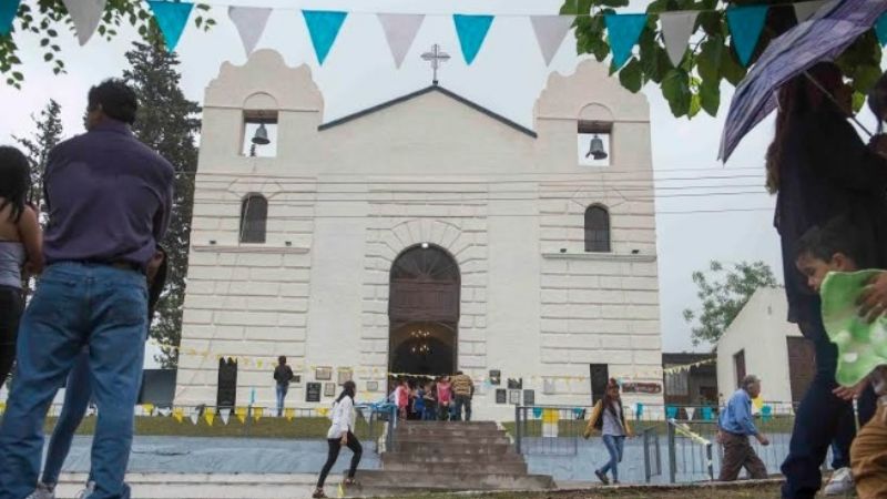 Corpacci participó del acto de inauguración de la refacción de la Iglesia de Ancasti