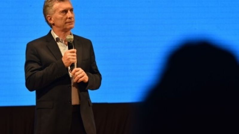 “No dejo la política, acá hay gato para rato”