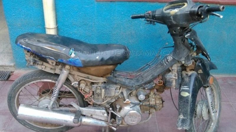 Encuentran moto abandonada