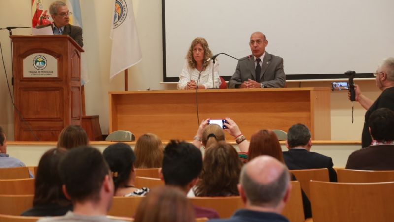 Estudiantes mostraron sus investigaciones en jornadas de Tecnología