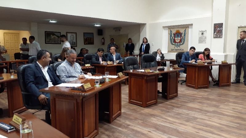 Concejales aprobaron el aumento para docentes capitalinos