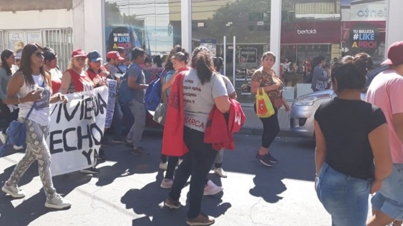 Nuevo reclamo por viviendas