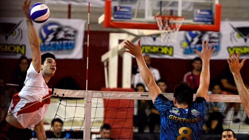 Ateneo ganaba; pero perdió 1-3 ante River, en la A1