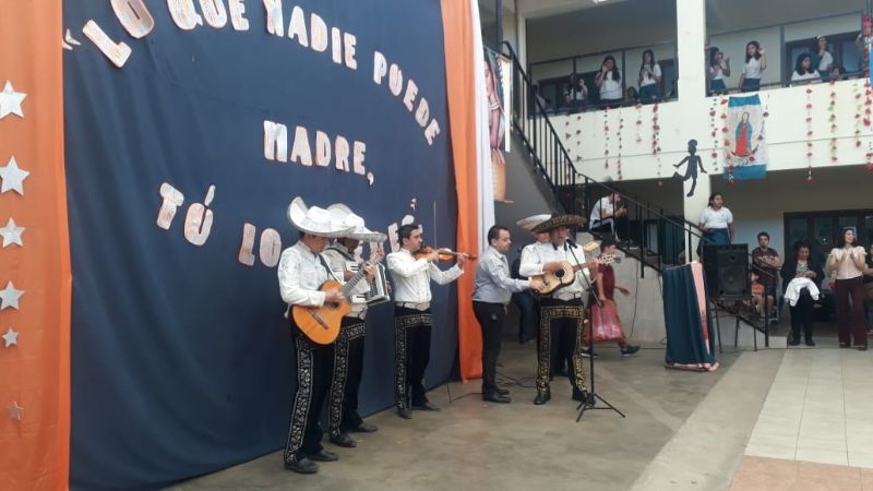 El Colegio Guadalupe celebra a su Patrona