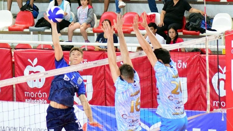 Ateneo bajó a Ciudad y cerró el weekend con una sonrisa