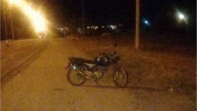 Chocó, huyó y abandonó el vehículo