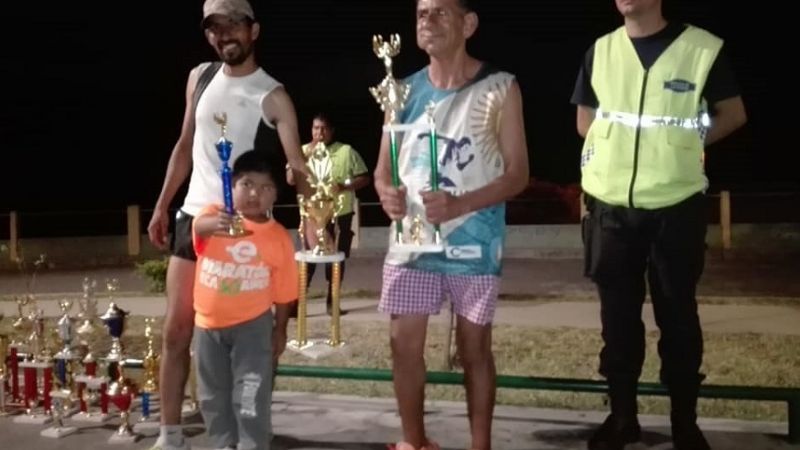 Glorias del atletismo veterano corrieron en El Jumeal
